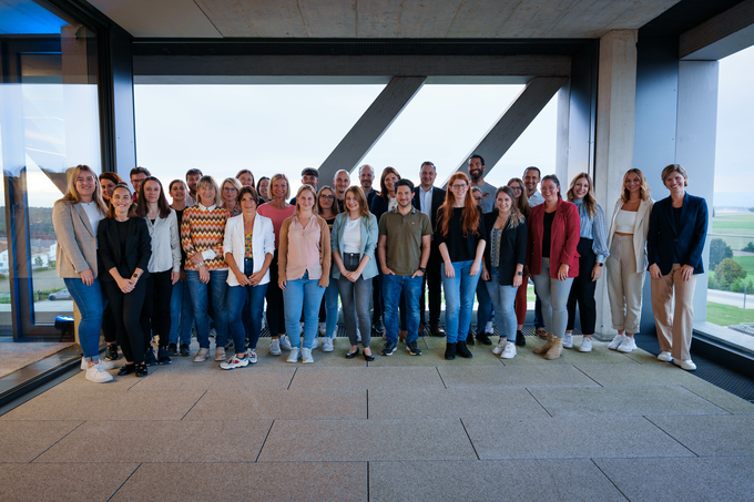 Gruppenfoto aller Teilnehmer*innen | Firmennetzwerke | IGZ